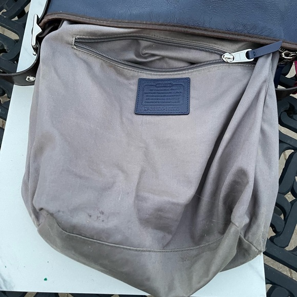 Coach crossbody tri color purse - Picture 11 of 12